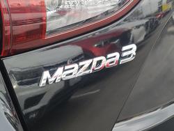 2017 Mazda
                3 Maxx