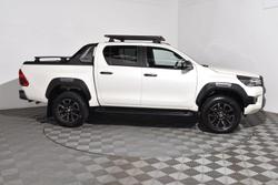 2021 Toyota
Hilux Rogue