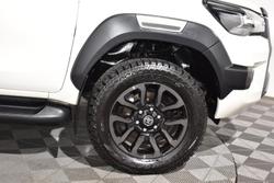 2021 Toyota
Hilux Rogue