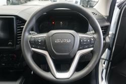 2025 Isuzu
D-MAX SX
