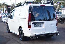 2022 Hyundai
STARIA LOAD