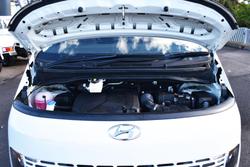 2022 Hyundai
STARIA LOAD