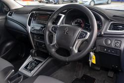 2023 Mitsubishi
Triton GLX-R