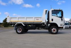 2023 Isuzu N Series 4x4 Tipper White