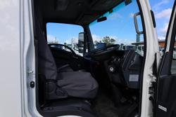 2023 Isuzu N Series NPS 75-155 White