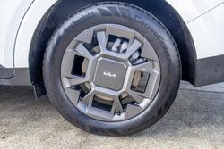 2024 Kia
Carnival GT-Line HEV
