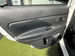 2018 Mitsubishi
Outlander Black Edition