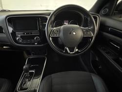 2018 Mitsubishi
Outlander Black Edition