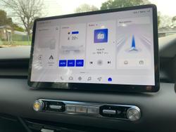 2025 MG
                MGS5 EV Excite 49