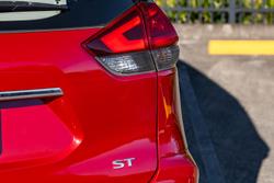 2020 Nissan X-TRAIL ST T32 Series III MY20 Ruby Red