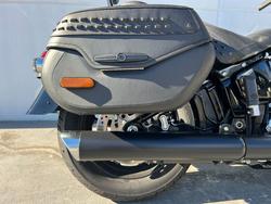 2025 Harley-davidson FLHC HERITAGE CLASSIC 117 Vivid Black