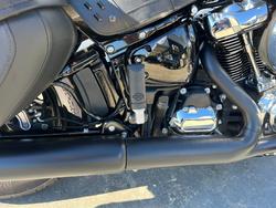 2025 Harley-davidson FLHC HERITAGE CLASSIC 117 Vivid Black