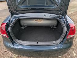 2010 Holden
Commodore Omega