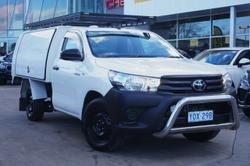 2020 Toyota
Hilux Workmate