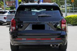 2025 Hyundai
Palisade Calligraphy Black Ink