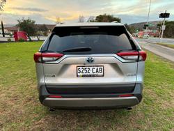 2019 Toyota
RAV4 Cruiser
