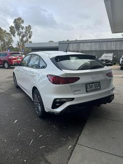 2021 Kia
Cerato Sport