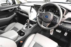 2025 Subaru
Outback AWD Sport XT