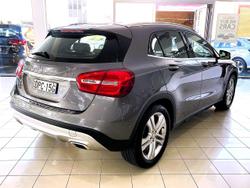 2015 Mercedes-Benz
GLA-Class GLA200 CDI