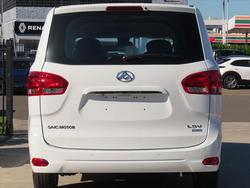 2025 LDV
G10