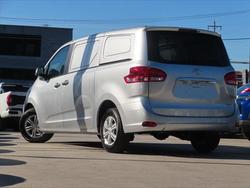 2025 LDV
G10
