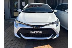 2022 Toyota
Corolla Ascent Sport Hybrid