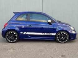 2020 Abarth
595 Competizione