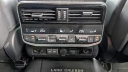 2021 Toyota Landcruiser Sahara ZX