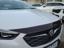 2018 Holden
                Calais V