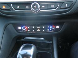 2018 Holden Calais V