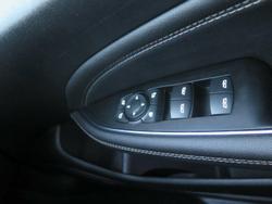 2018 Holden
                Calais V