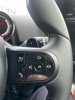 2022 MINI
Countryman Cooper S Classic
