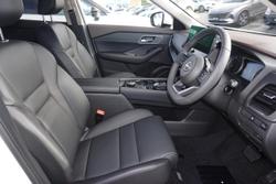 2025 Nissan
X-TRAIL ST-L e-POWER