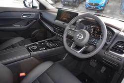 2025 Nissan
X-TRAIL ST-L e-POWER
