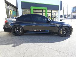 2015 BMW
M4