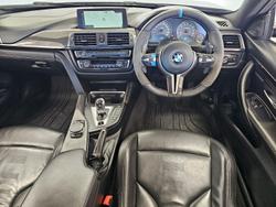 2015 BMW M4 F82 Azurite Black