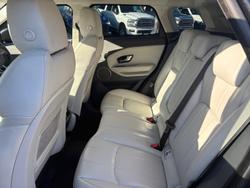 2016 Land Rover
Range Rover Evoque TD4 180 SE