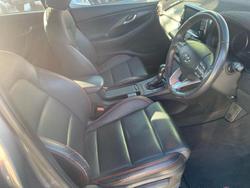 2017 Hyundai
i30 SR