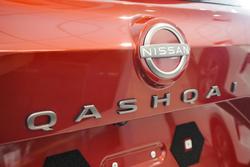 2025 Nissan
QASHQAI Ti