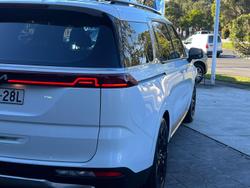 2023 Kia
Carnival Platinum