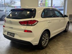 2017 Hyundai
                i30 Active