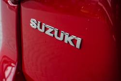 2023 Suzuki
Vitara Turbo