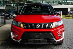 2023 Suzuki
Vitara Turbo