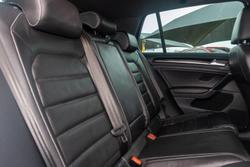 2016 Volkswagen
Golf R