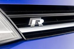 2016 Volkswagen
Golf R
