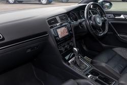 2016 Volkswagen
Golf R