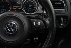 2016 Volkswagen
Golf R