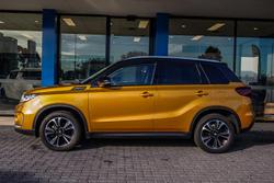 2023 Suzuki
Vitara Turbo