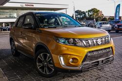 2023 Suzuki
Vitara Turbo