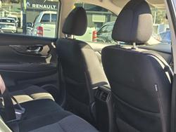 2020 Nissan
X-TRAIL ST
